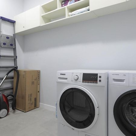 Stay Inn Apartments On Amiryan 26/4 Ереван Екстериор снимка