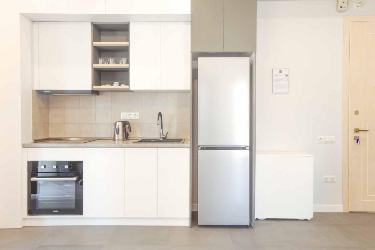 Stay Inn Apartments On Amiryan 26/4 Ереван Екстериор снимка