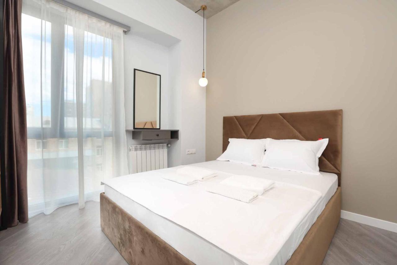 Stay Inn Apartments On Amiryan 26/4 Ереван Екстериор снимка